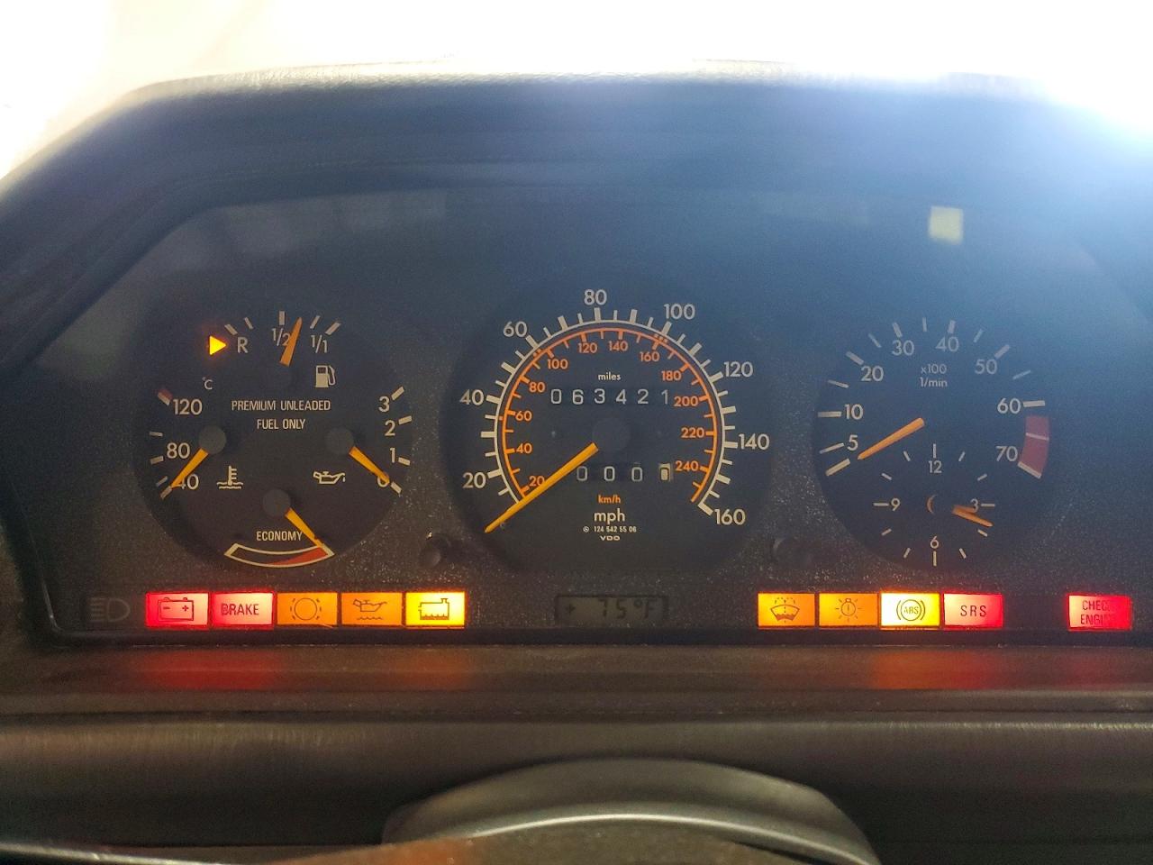 1988 MERCEDES-BENZ 300-CLASS