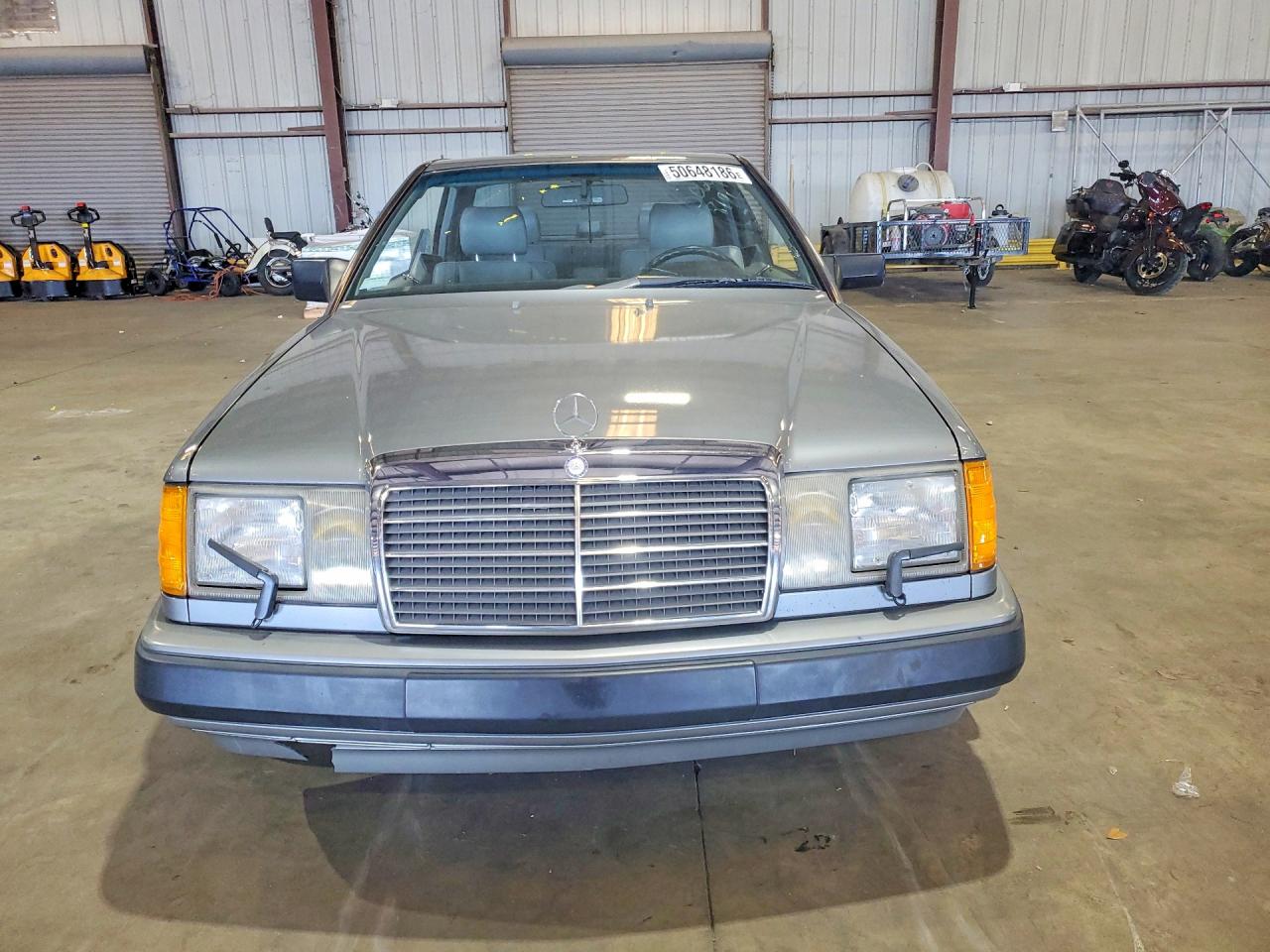 1988 MERCEDES-BENZ 300-CLASS