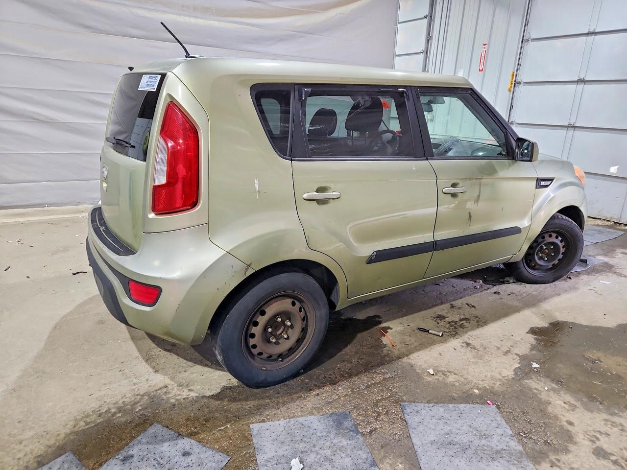 2013 KIA SOUL