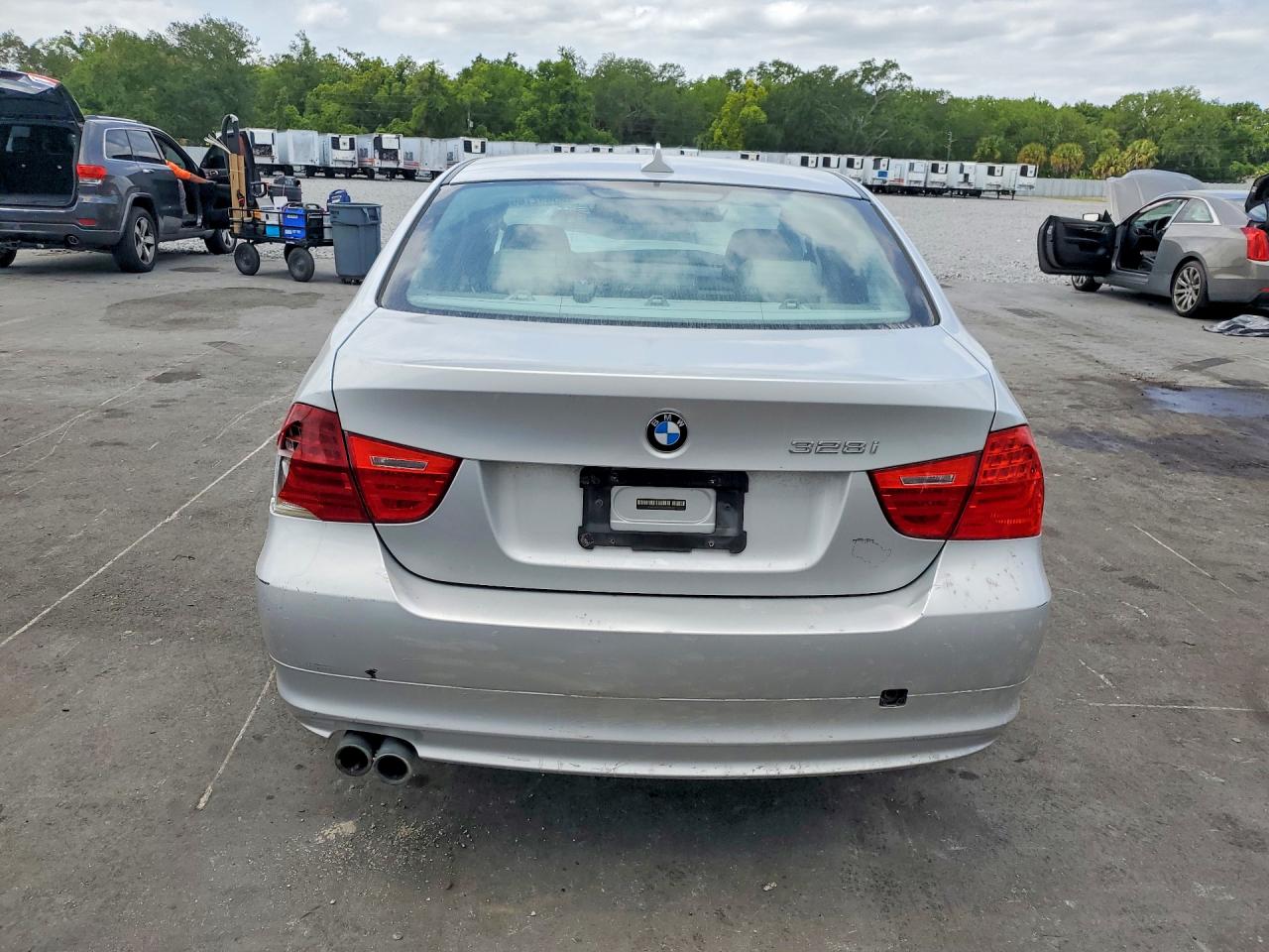 2010 BMW 3 SERIES