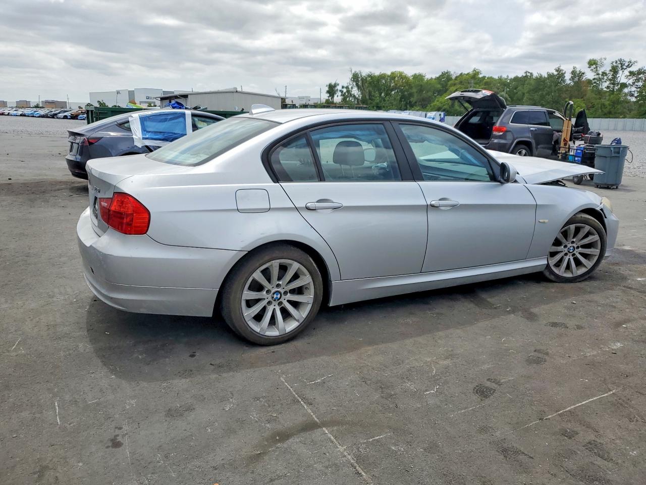 2010 BMW 3 SERIES