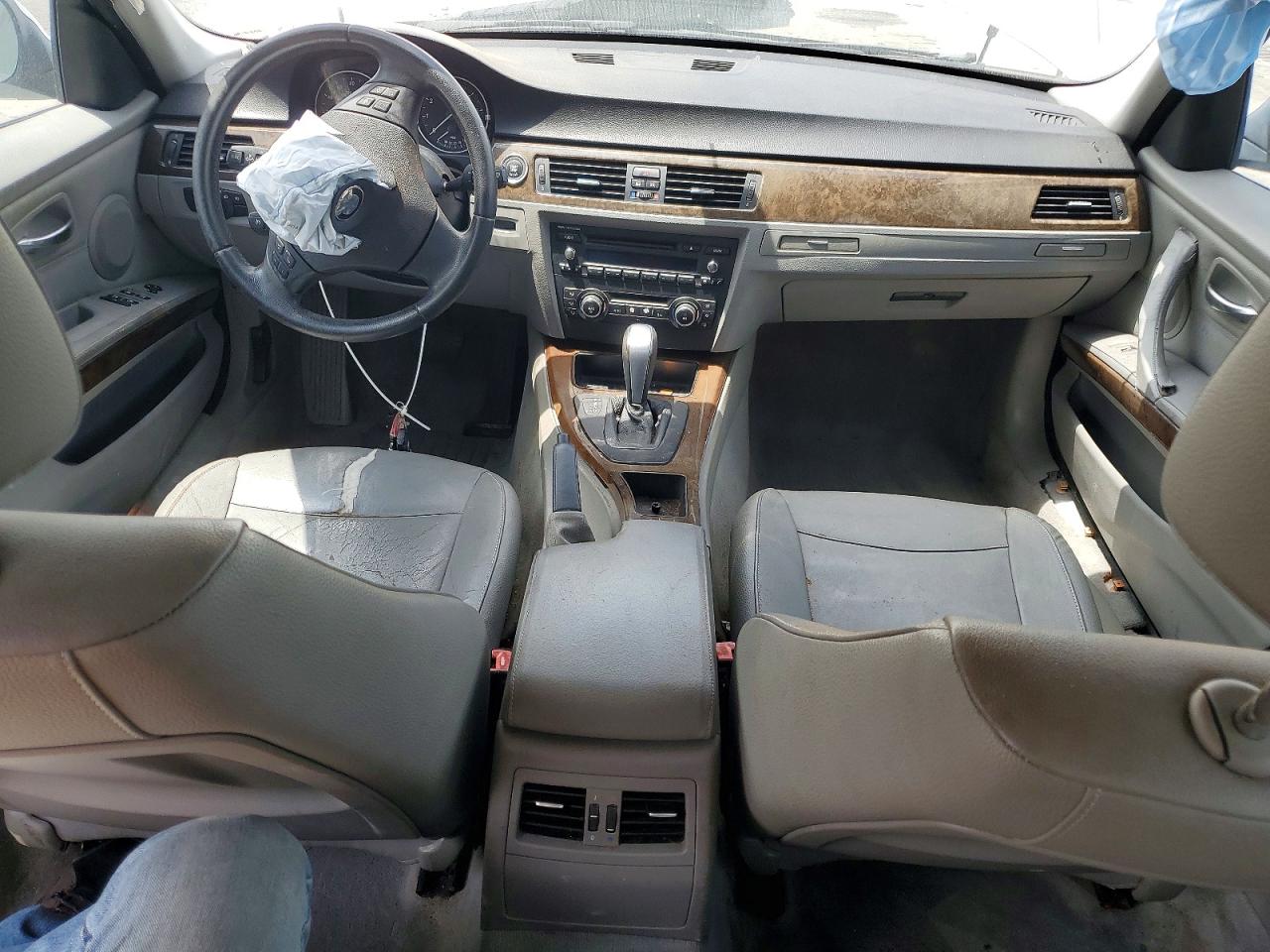 2010 BMW 3 SERIES