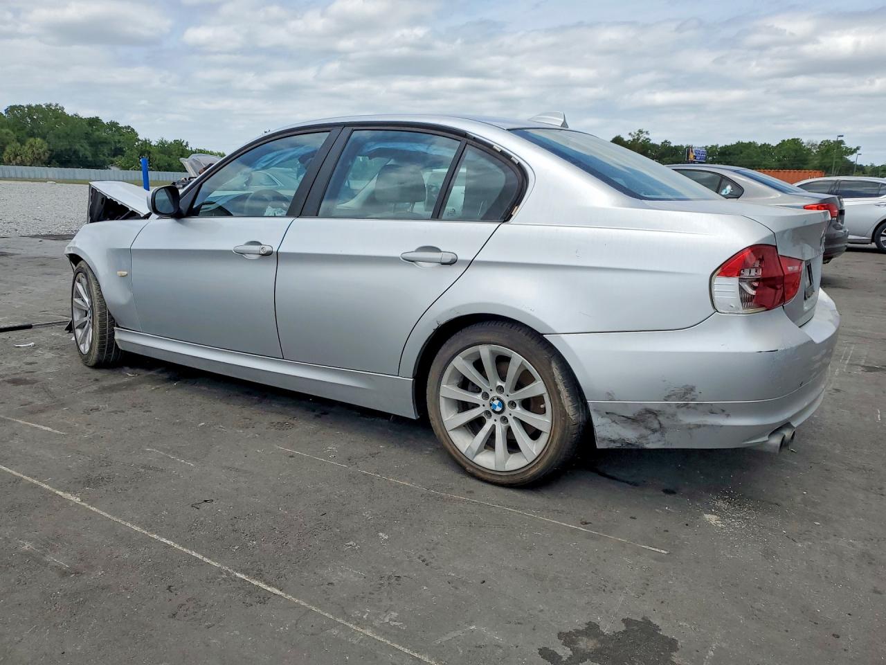 2010 BMW 3 SERIES