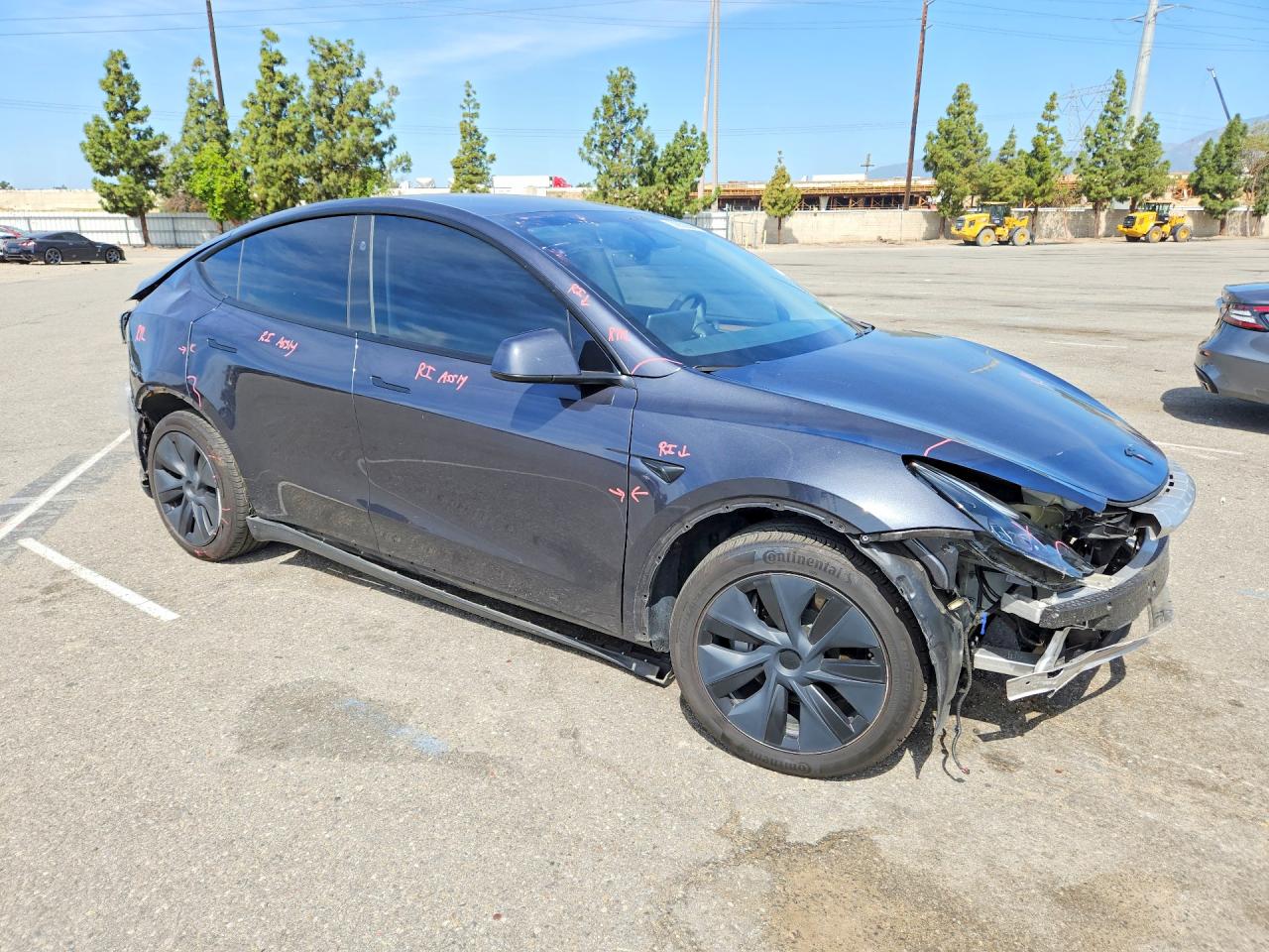 2024 TESLA MODEL Y