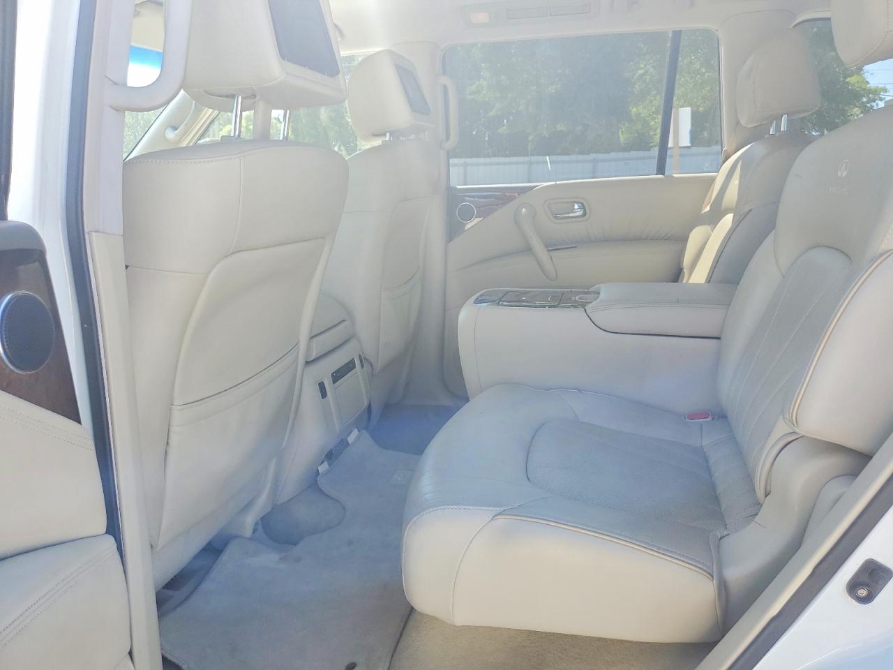 2012 INFINITI QX56 BASE