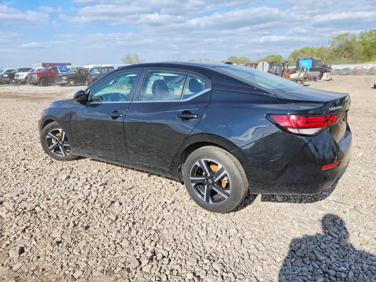 2025 NISSAN SENTRA