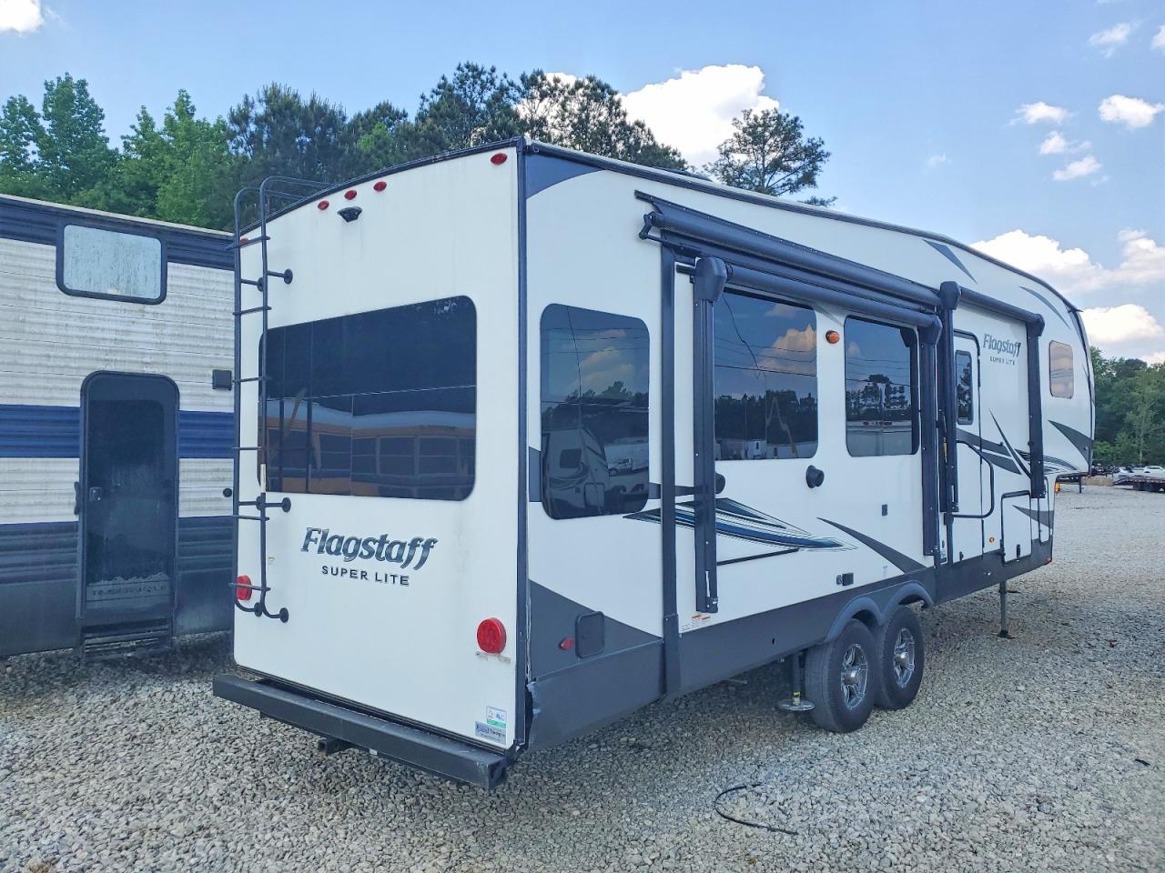 2021 FLAGSTAFF/FOREST RIVER 