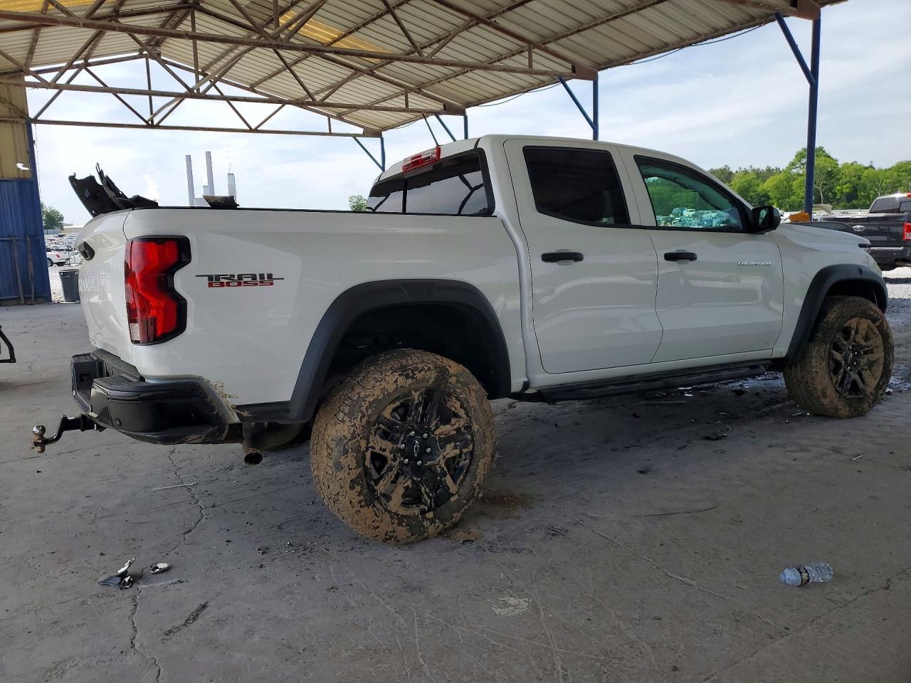 2024 CHEVROLET COLORADO T