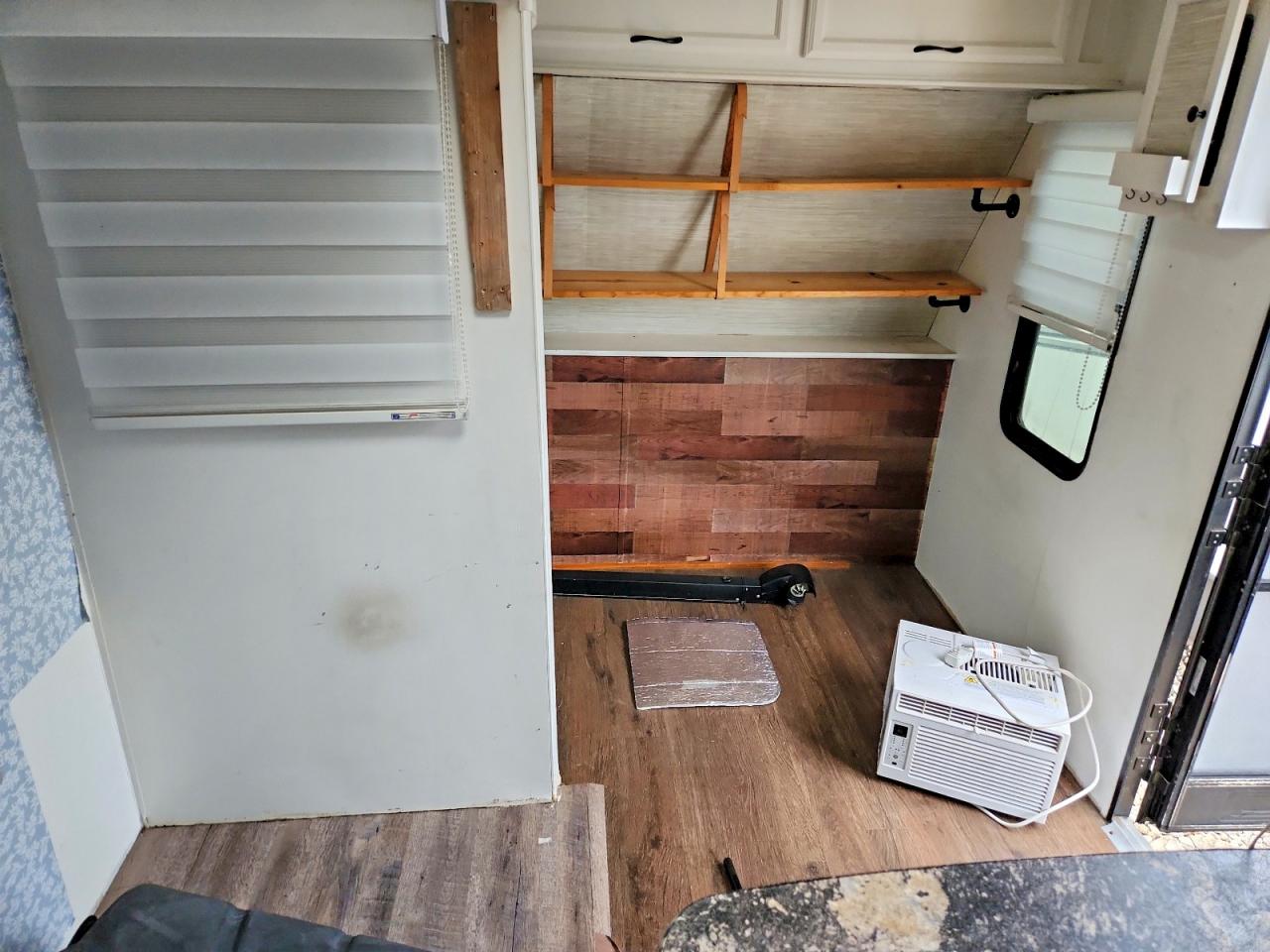 2017 STARCRAFT RV