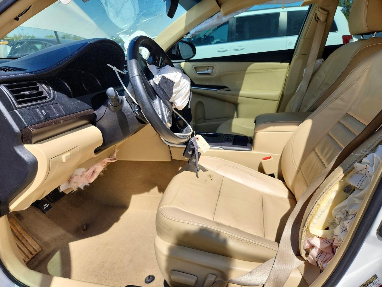 2015 TOYOTA CAMRY