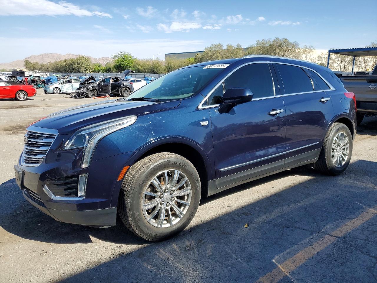 2017 CADILLAC XT5