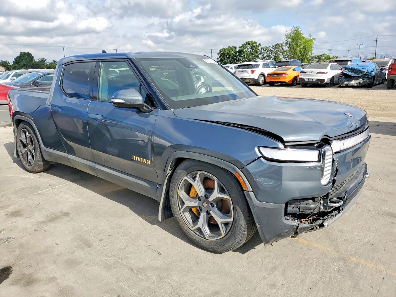 2022 RIVIAN RIT