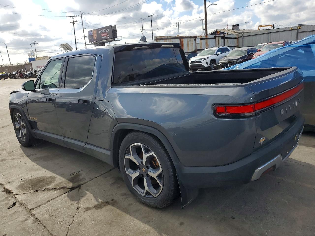 2022 RIVIAN RIT