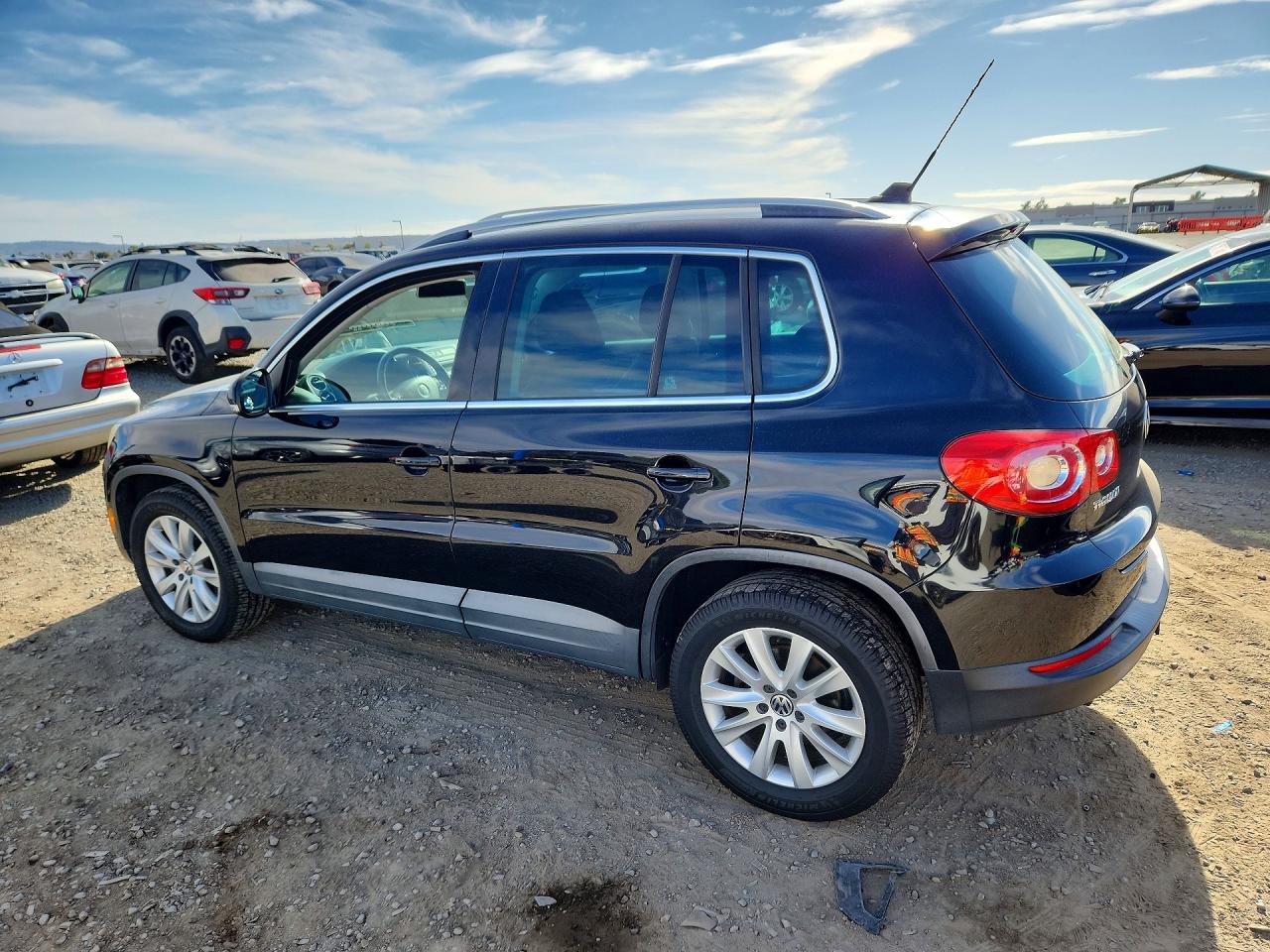 2009 VOLKSWAGEN TIGUAN