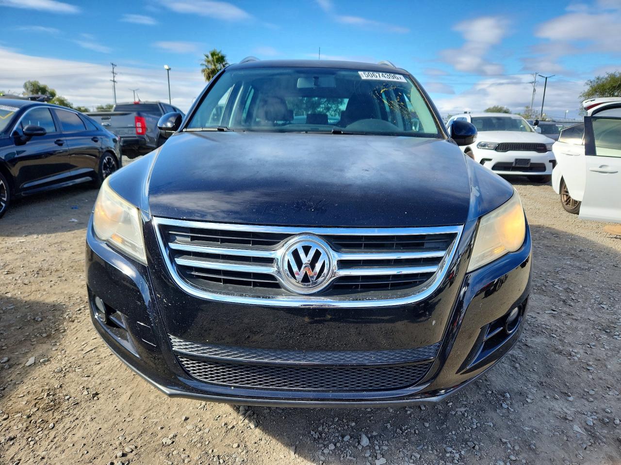 2009 VOLKSWAGEN TIGUAN