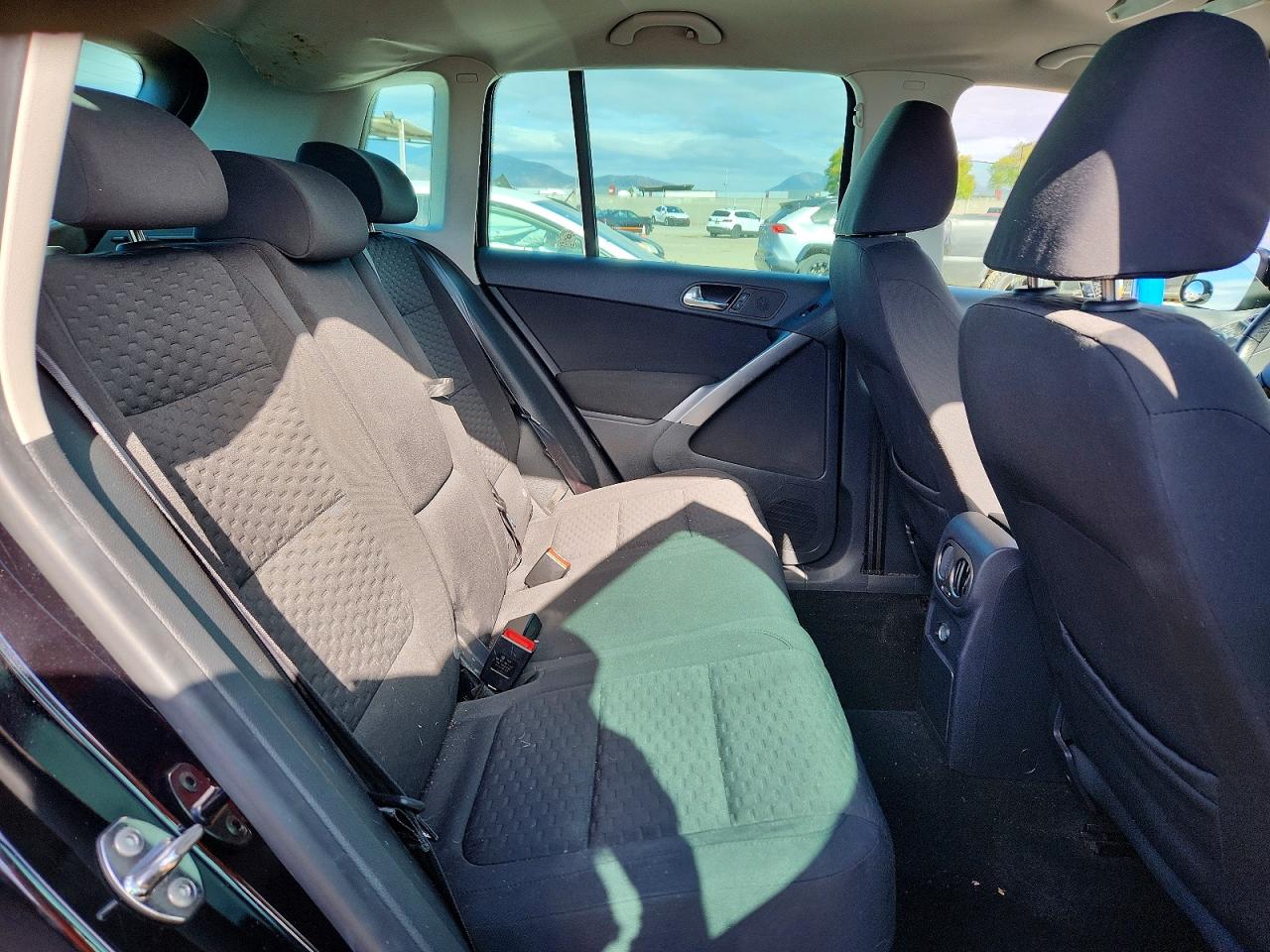 2009 VOLKSWAGEN TIGUAN
