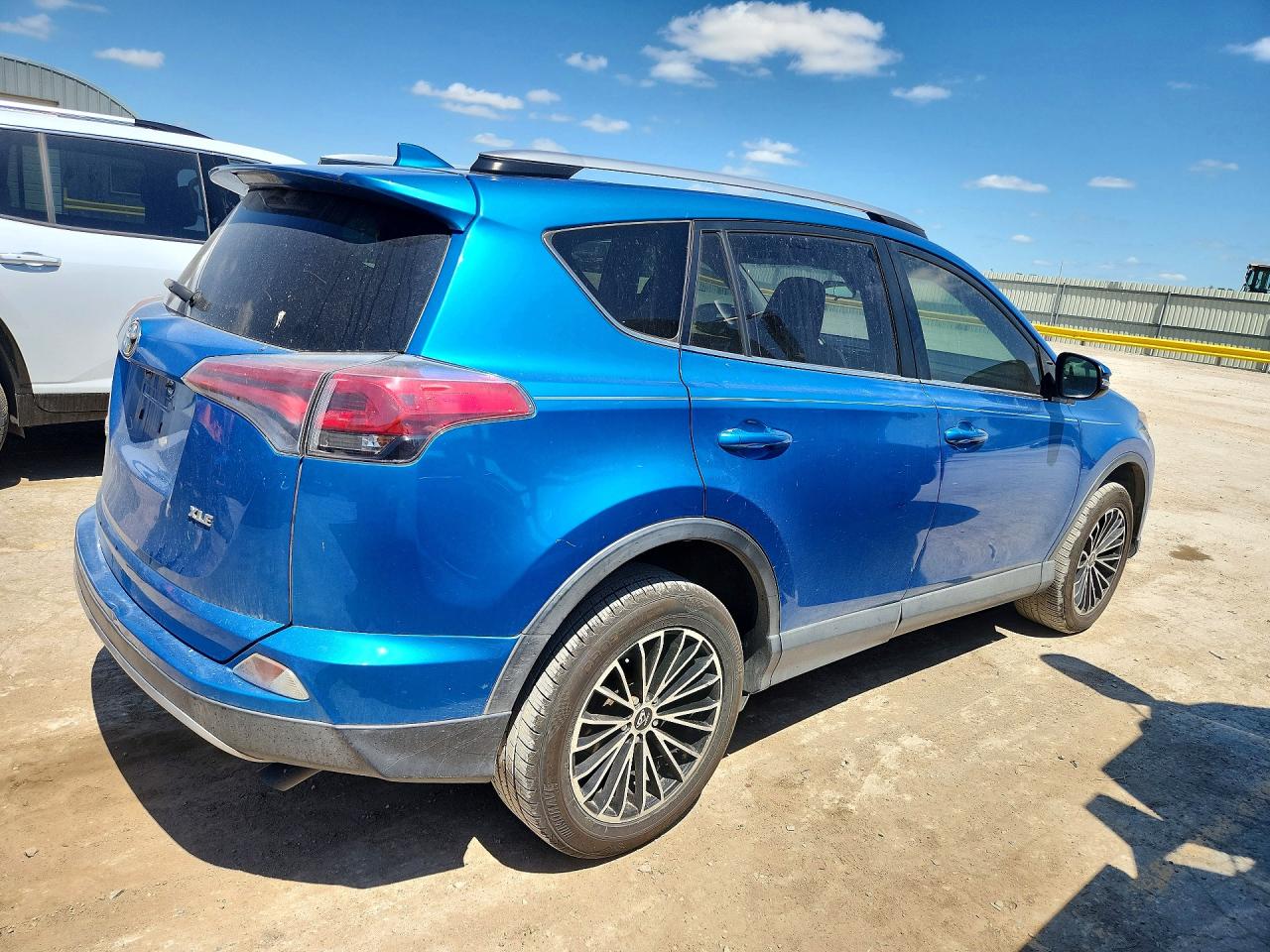 2017 TOYOTA RAV4