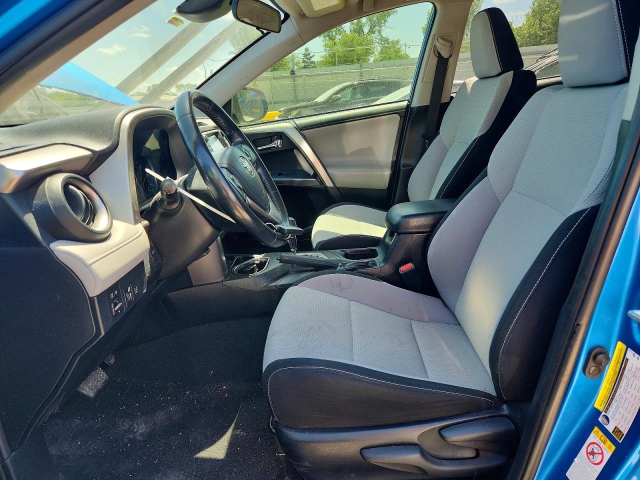 2017 TOYOTA RAV4