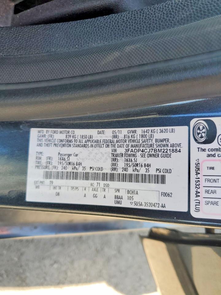 2011 FORD FIESTA