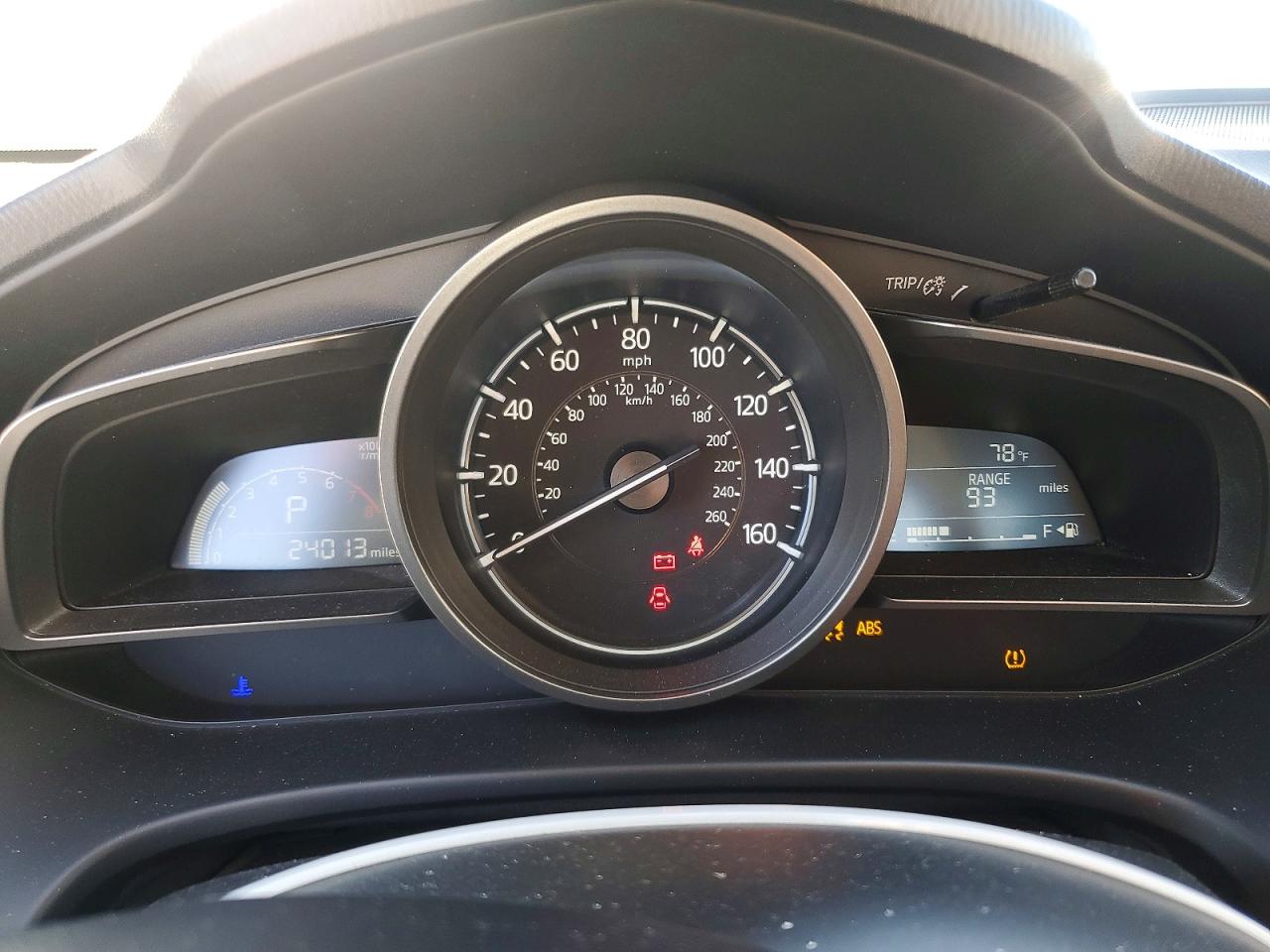 2017 MAZDA 3