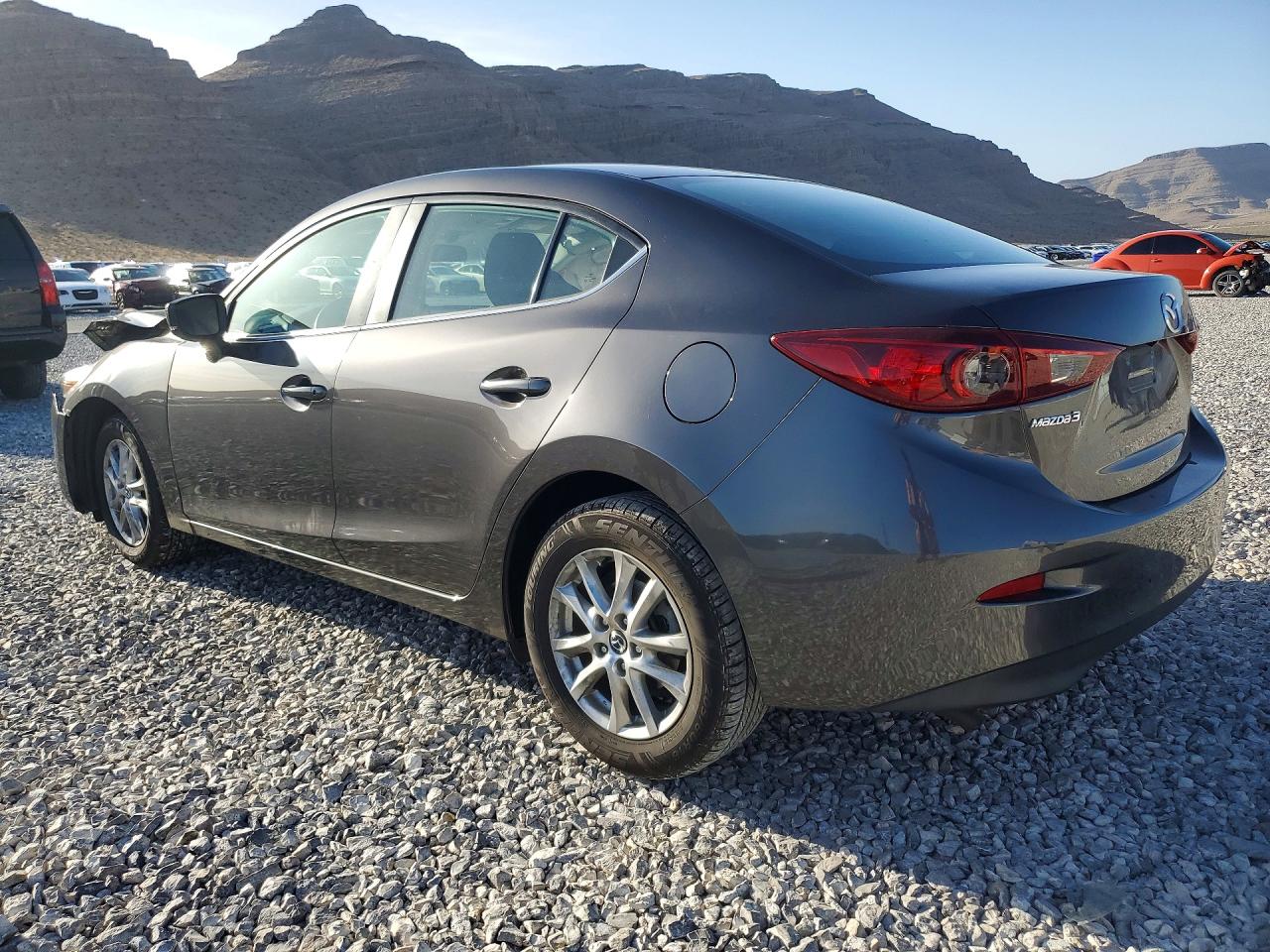 2017 MAZDA 3