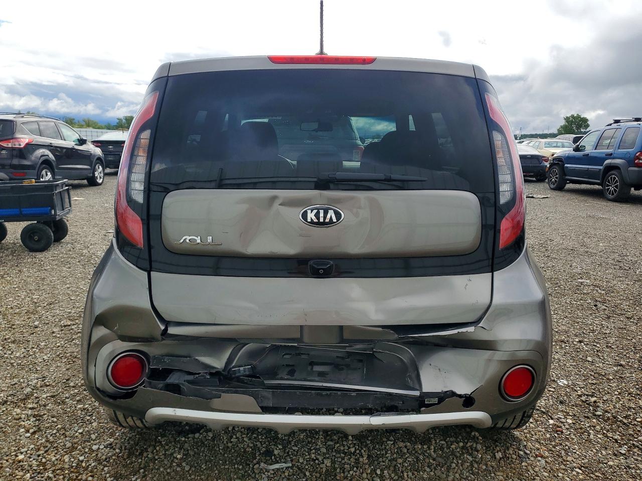 2017 KIA SOUL