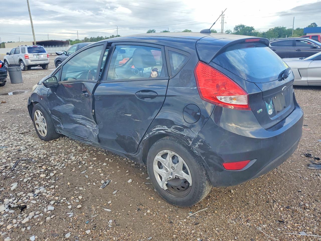 2013 FORD FIESTA
