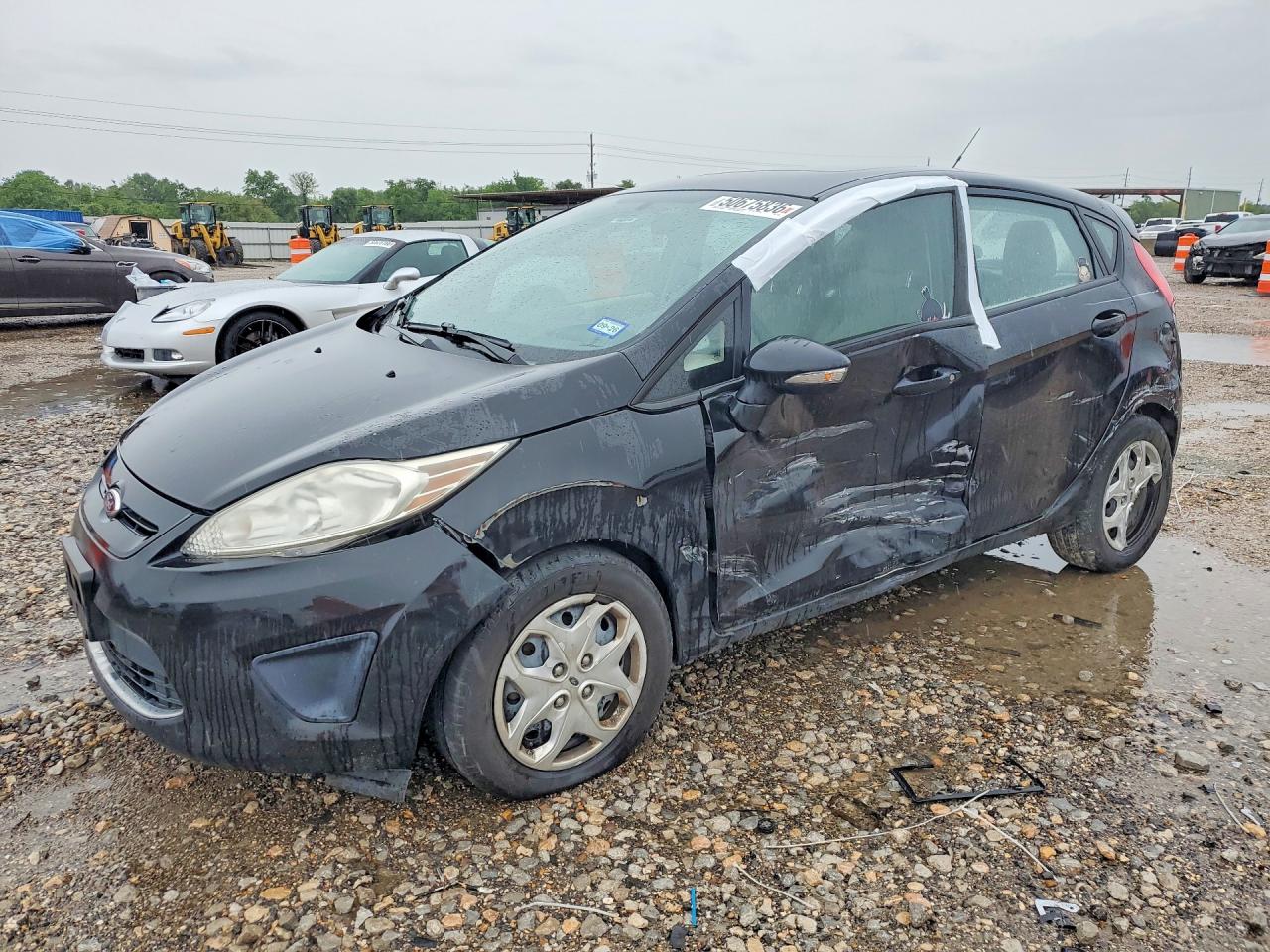 2013 FORD FIESTA