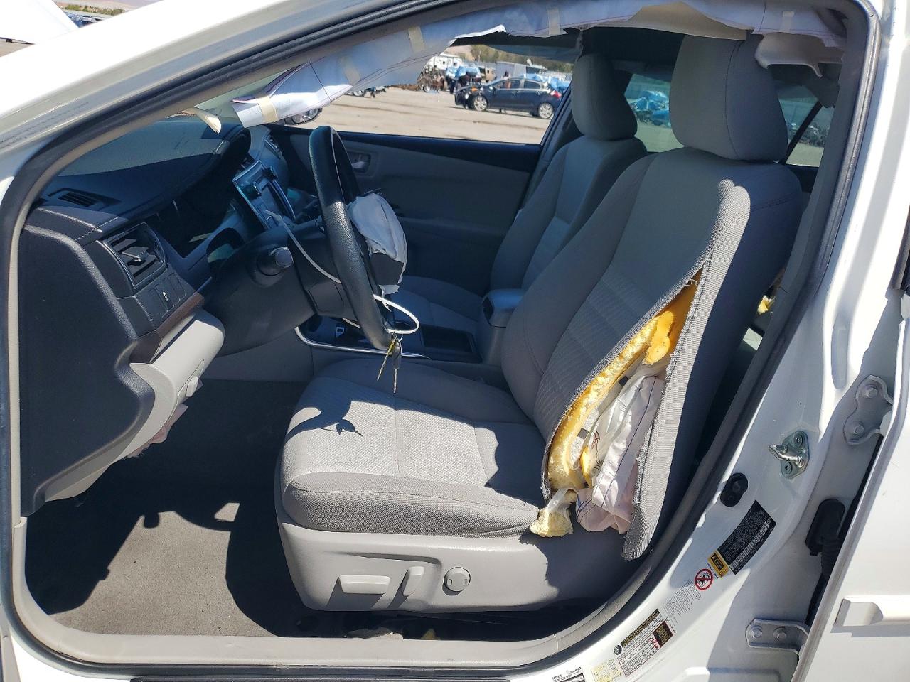 2016 TOYOTA CAMRY