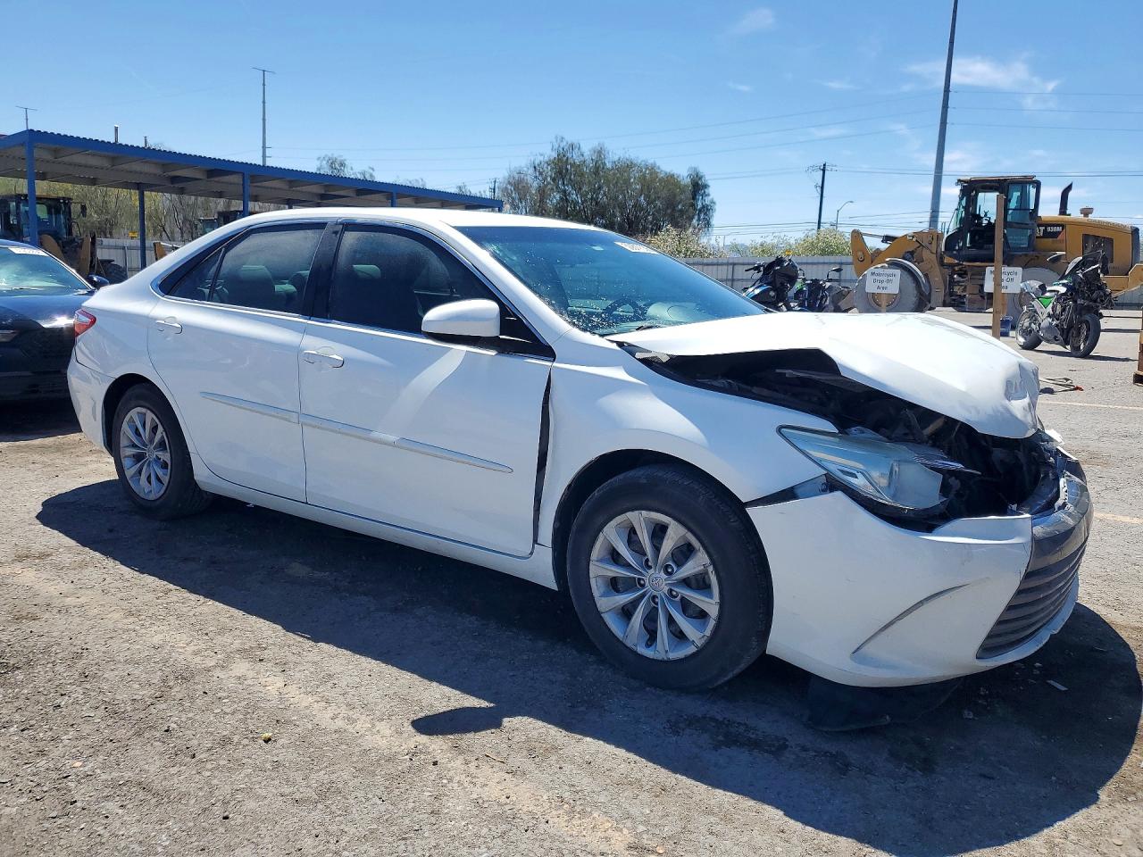2016 TOYOTA CAMRY