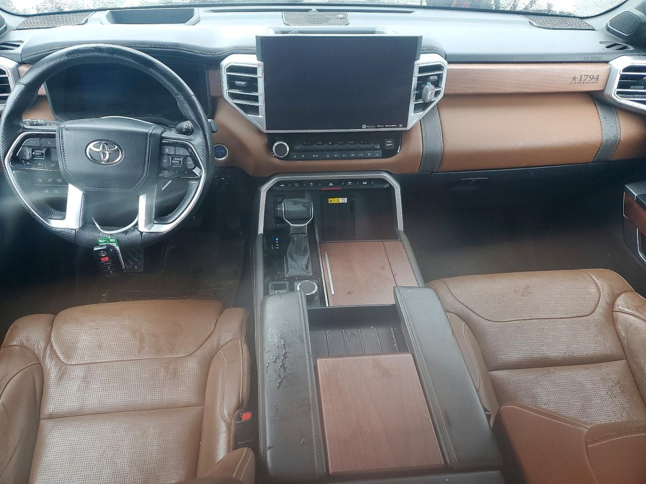 2022 TOYOTA TUNDRA