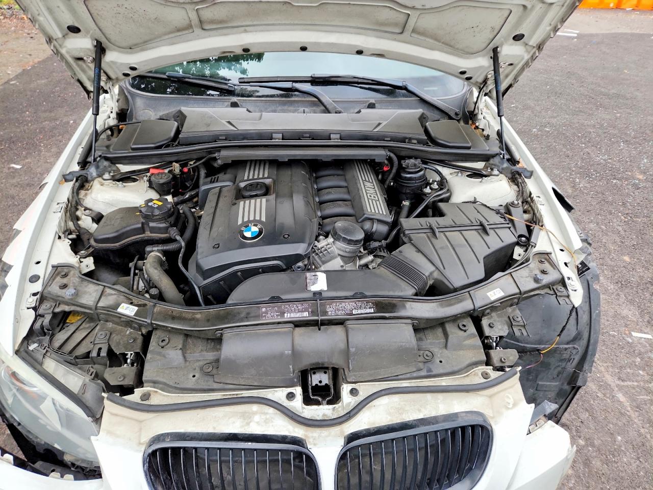 2012 BMW 3 SERIES