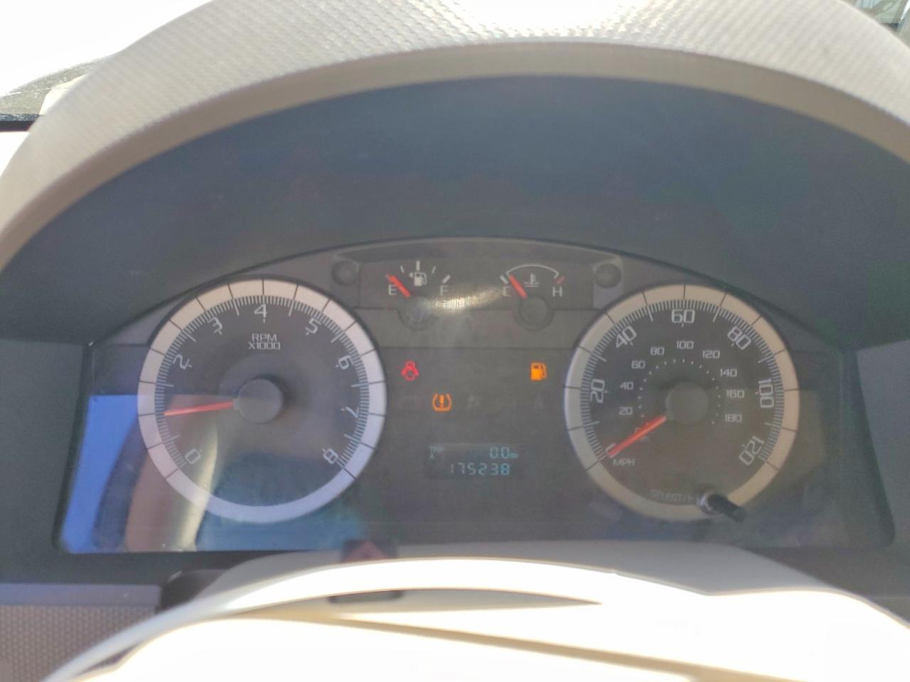 2008 FORD ESCAPE
