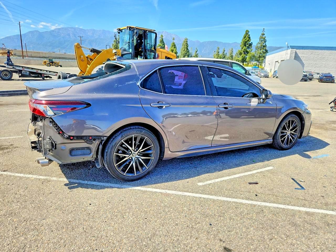 2023 TOYOTA CAMRY