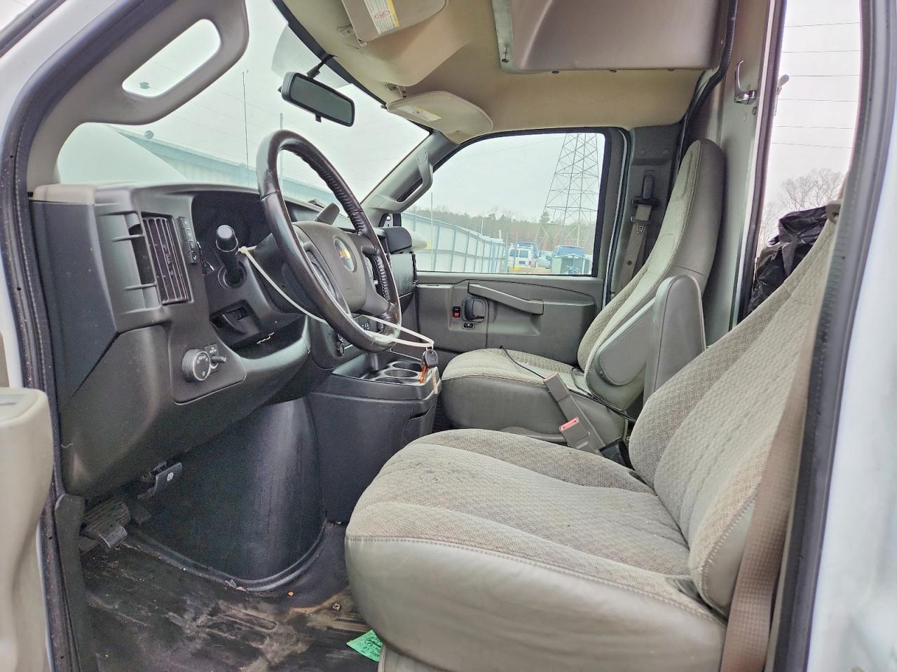 2023 CHEVROLET EXPRESS