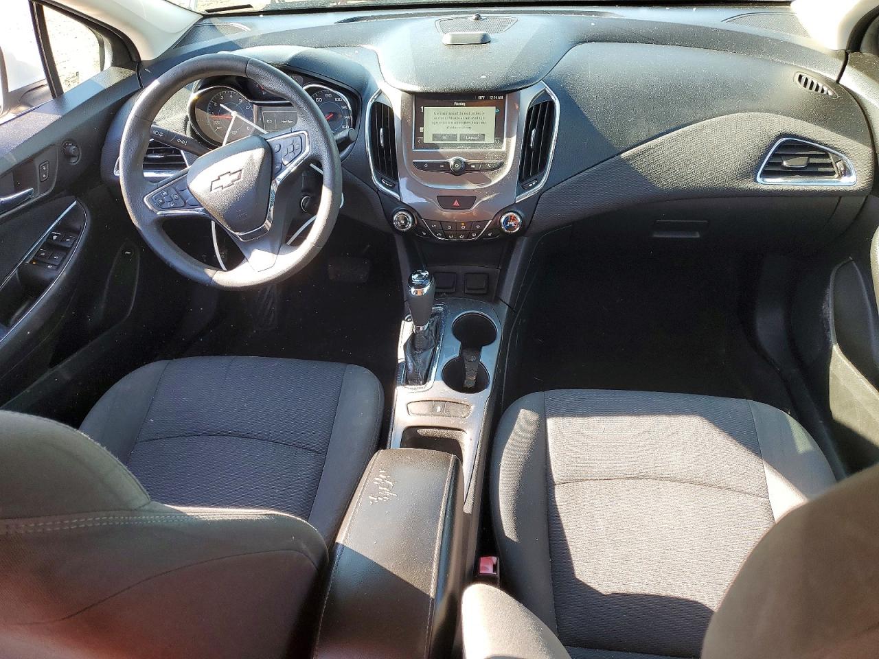 2018 CHEVROLET CRUZE