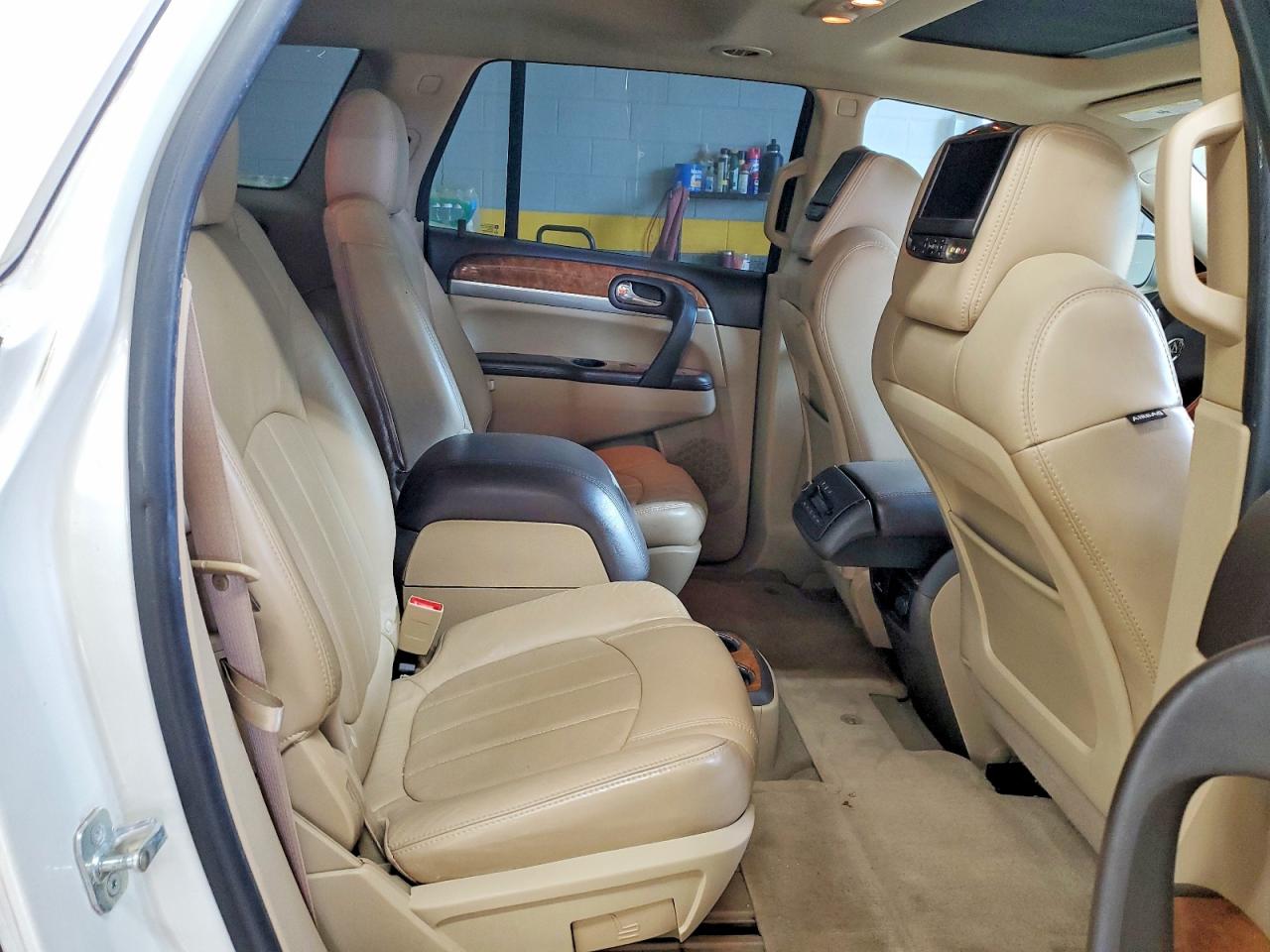 2011 BUICK ENCLAVE