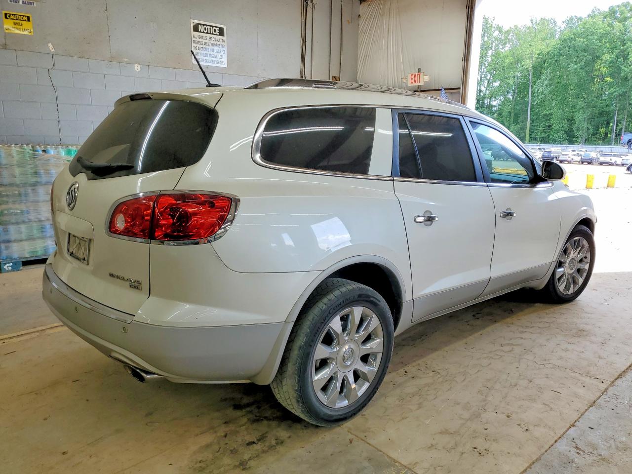 2011 BUICK ENCLAVE