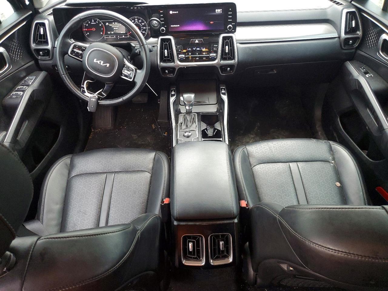 2022 KIA SORENTO