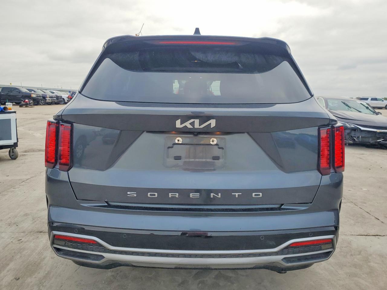 2022 KIA SORENTO