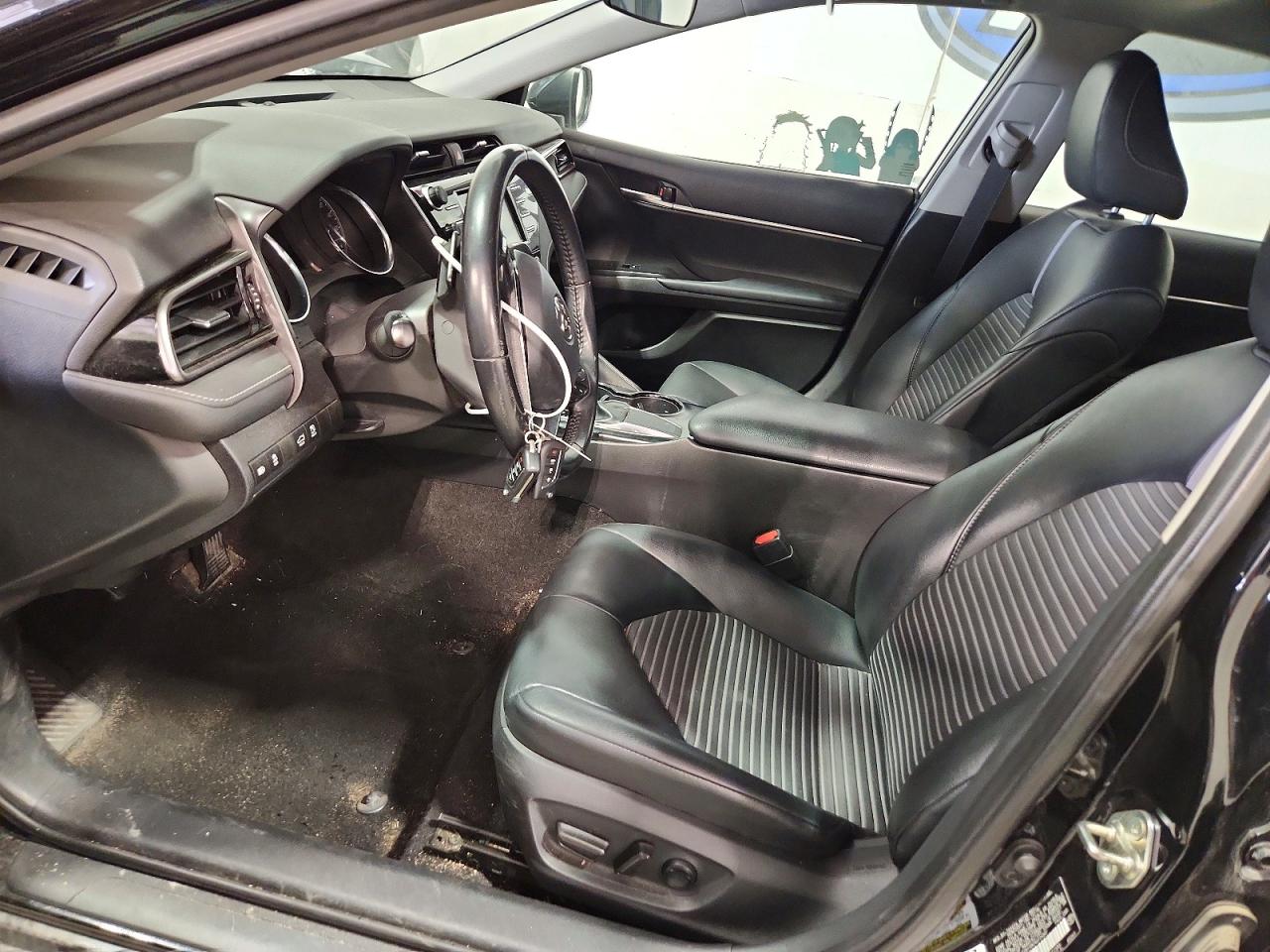 2019 TOYOTA CAMRY