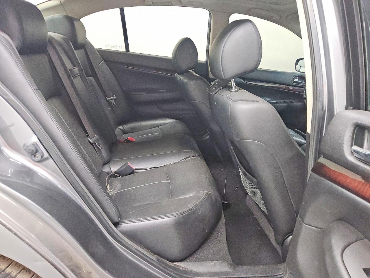 2012 INFINITI G37