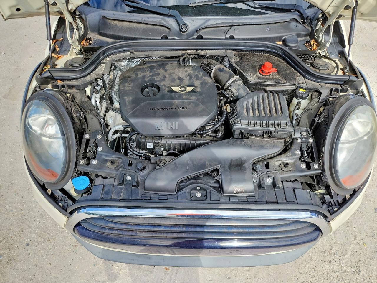 2016 MINI COOPER