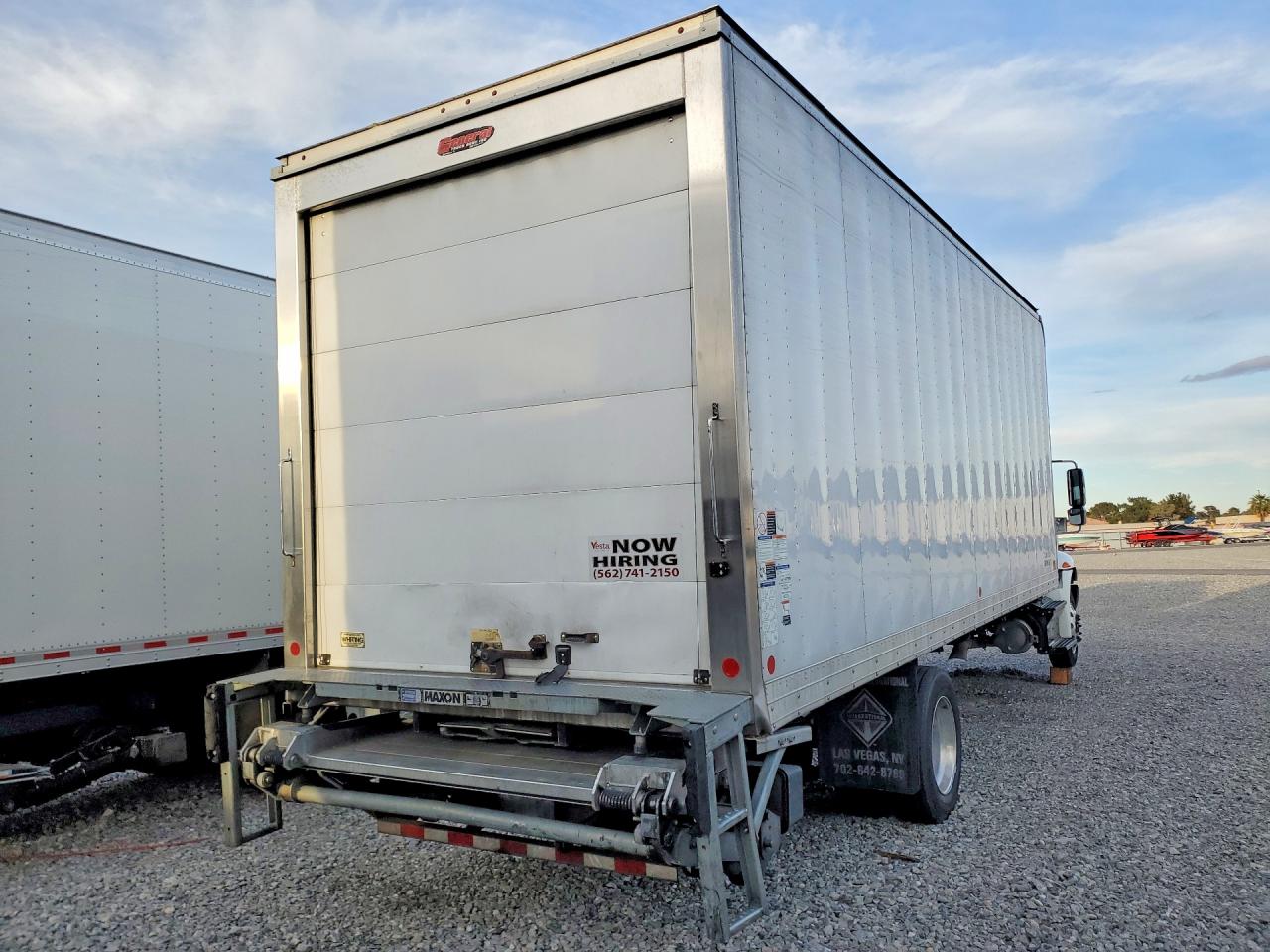 2019 INTERNATIONAL 4000 SERIE