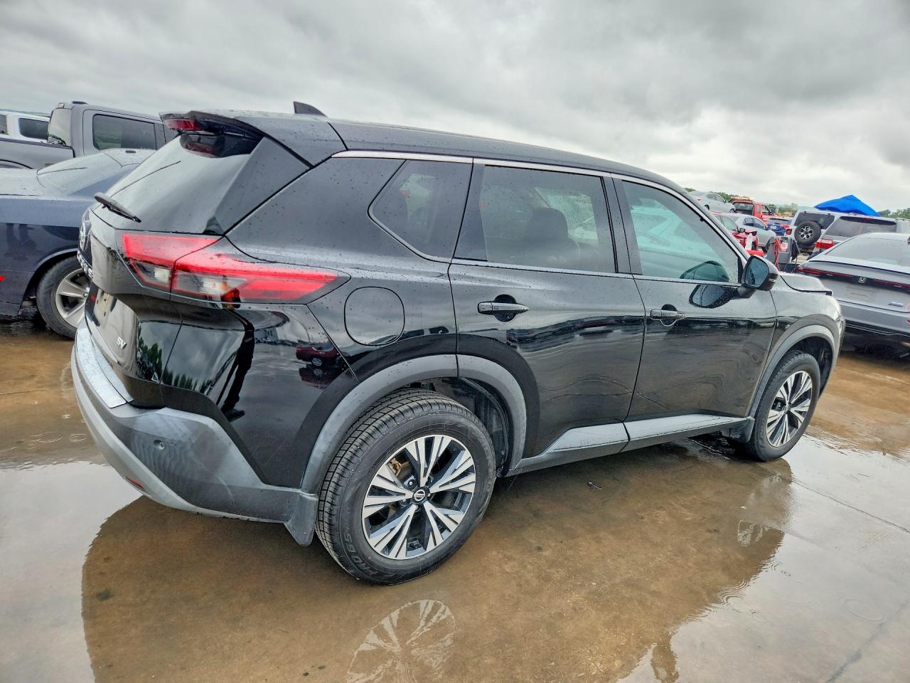 2021 NISSAN ROGUE