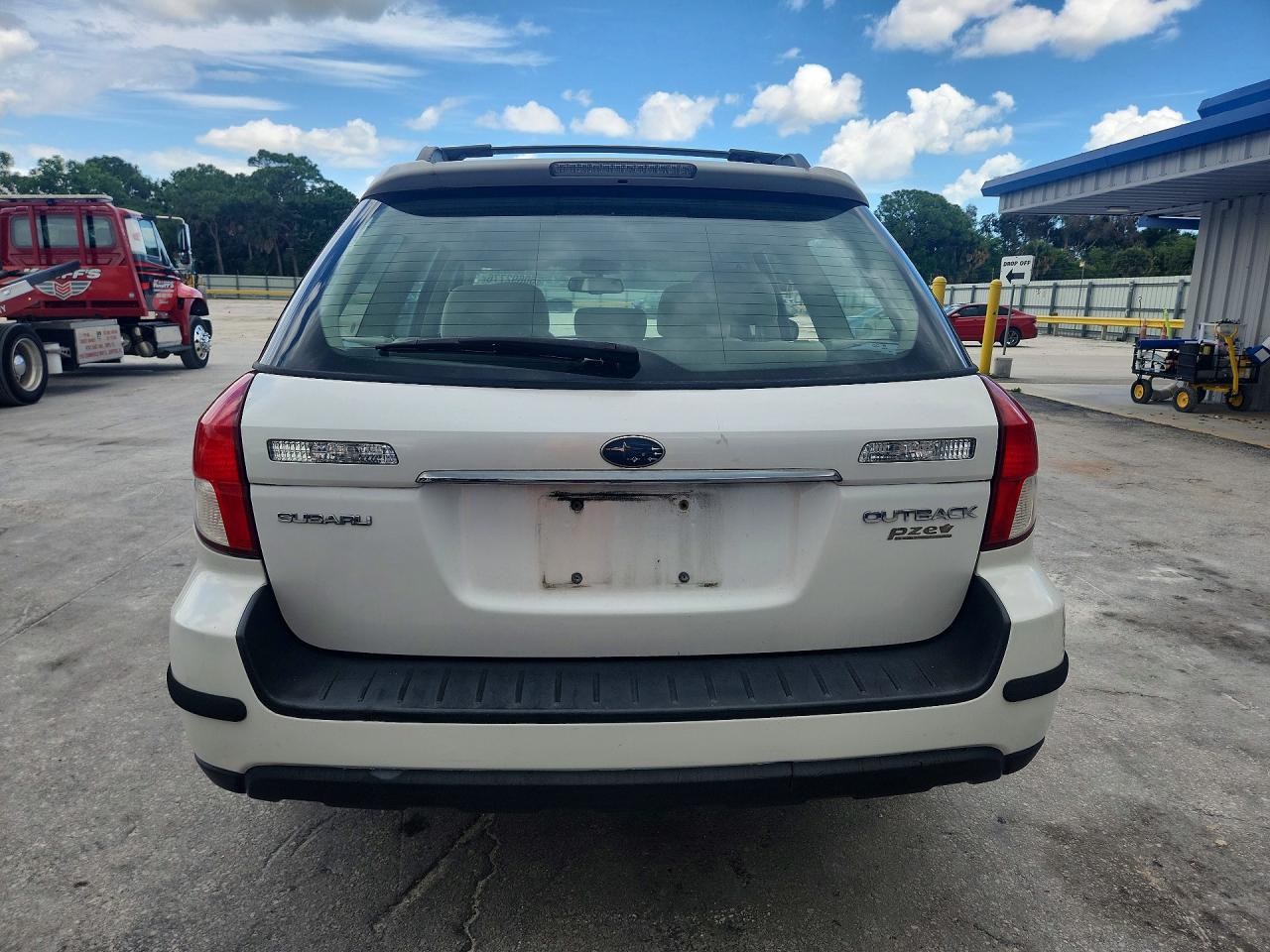 2008 SUBARU OUTBACK