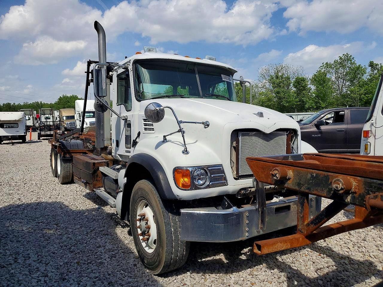 2005 MACK ALL MODELS