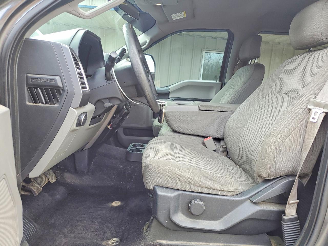 2016 FORD F150