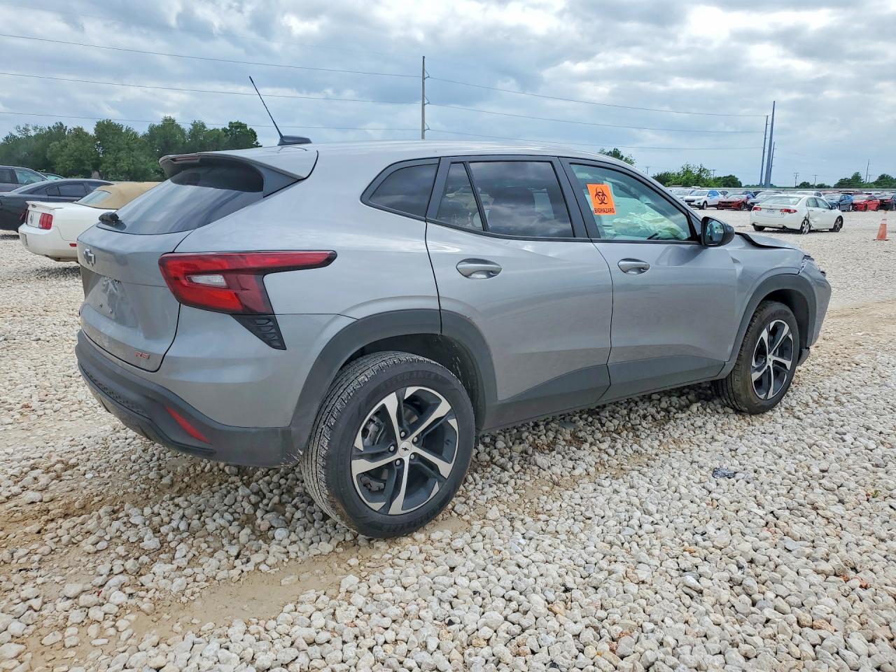 2026 CHEVROLET TRAX