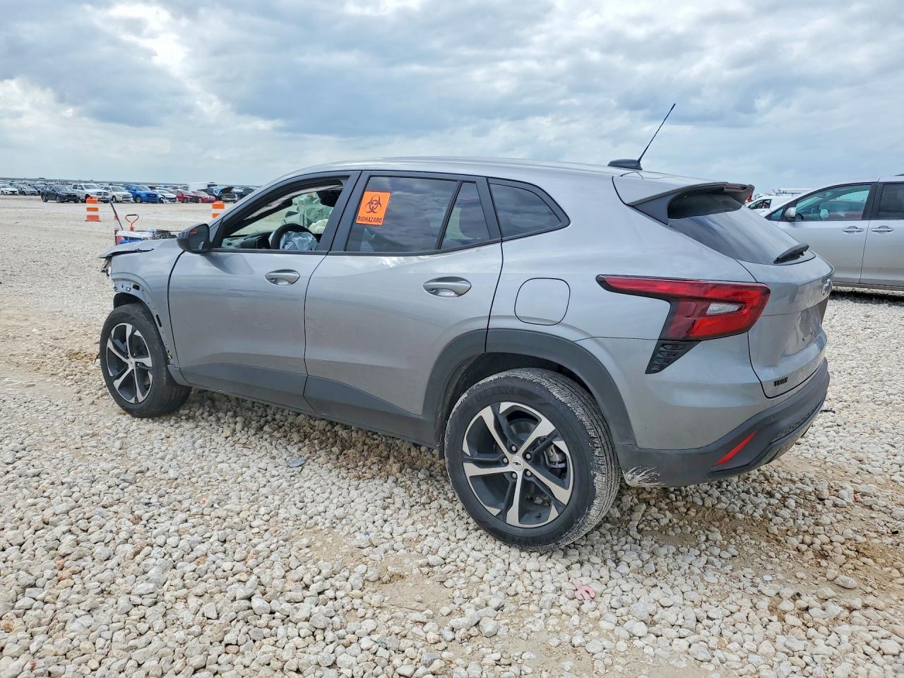 2026 CHEVROLET TRAX